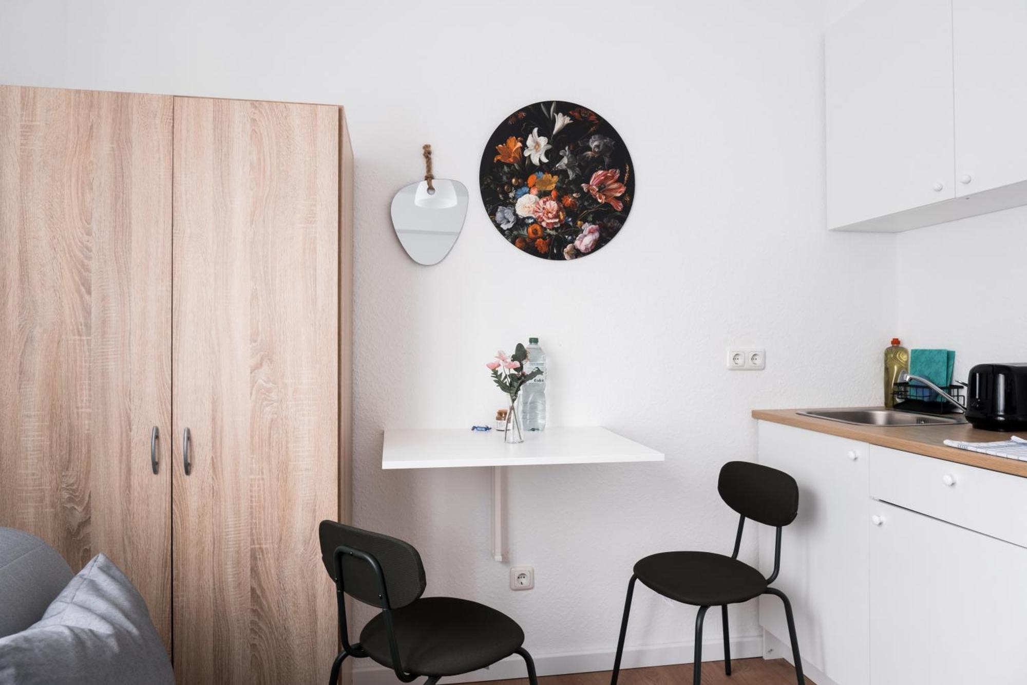 Hostel Maru Living C9 Koln Bagian luar foto