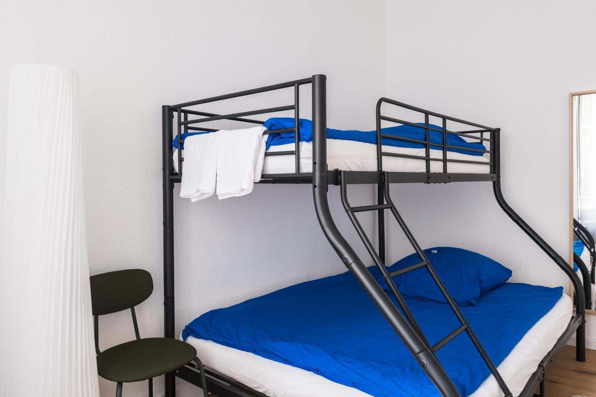 Hostel Maru Living C9 Koln Bagian luar foto