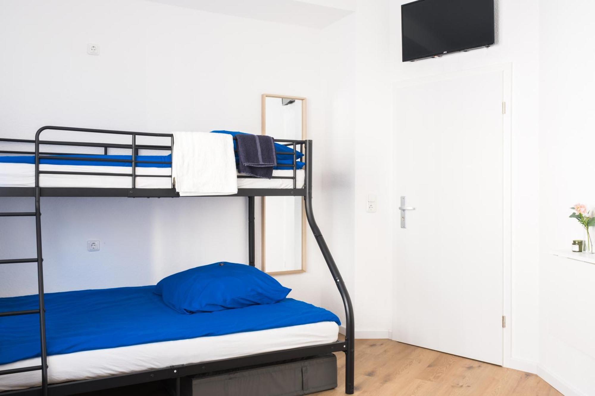 Hostel Maru Living C9 Koln Bagian luar foto