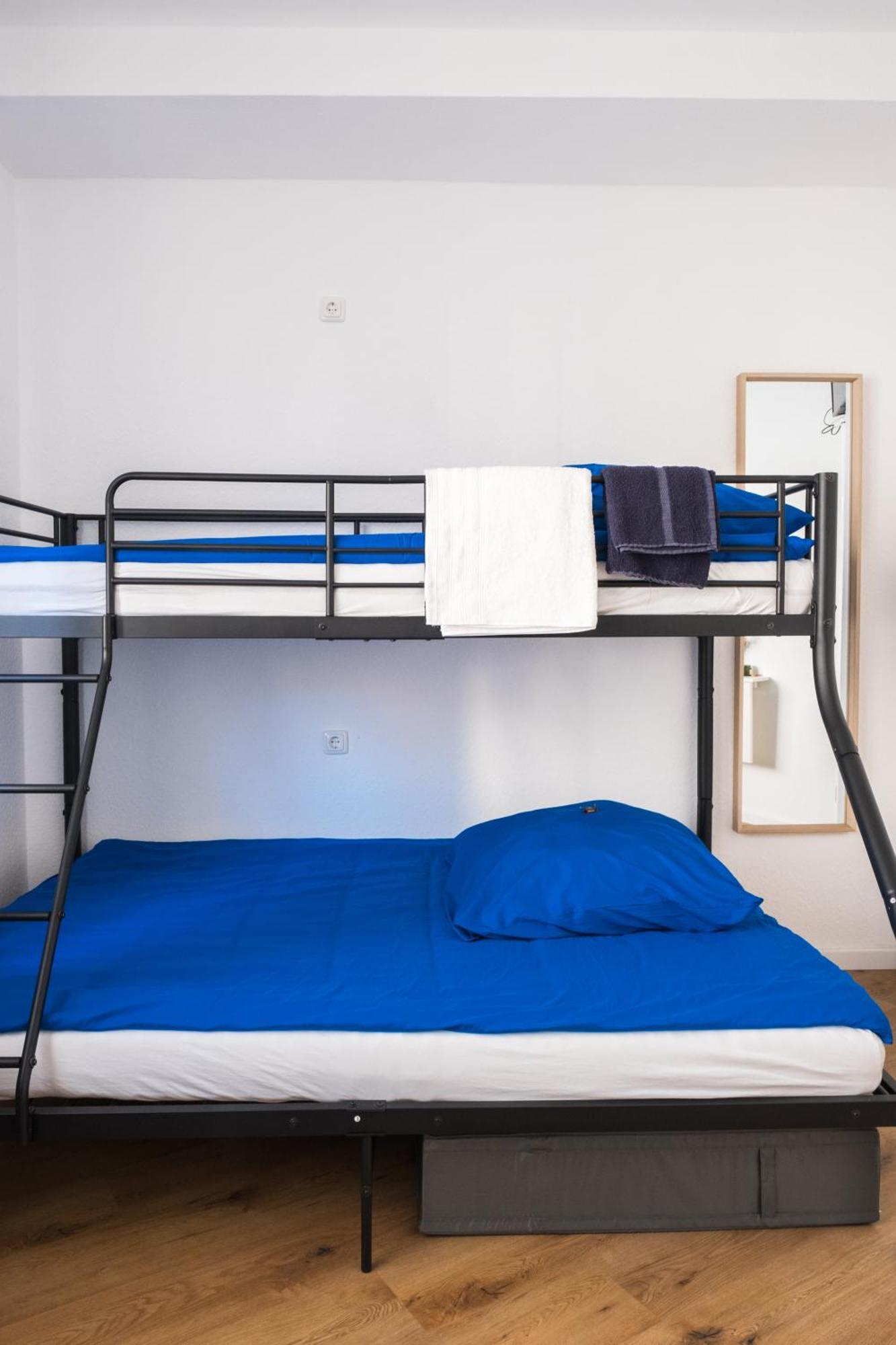 Hostel Maru Living C9 Koln Bagian luar foto